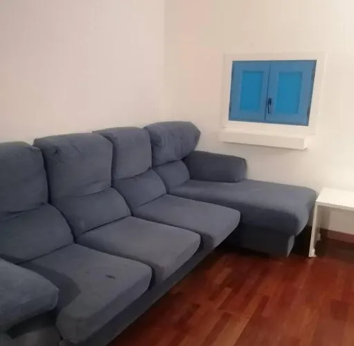 Room In A Shared Apartment In The Very Center Madrid!